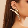 Exaggerated Geometric Triangular Curved Pipe Jewelry Earrings, Cross-border Earrings, Light Luxury and High-end Design Sense, Sharp Corners