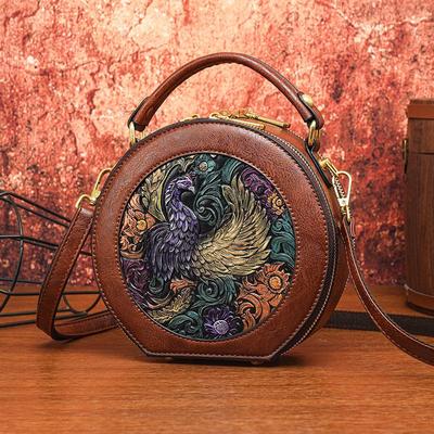 Etnik Vintage Yuvarlak Çapraz Askılı - El Yapımı Oyma Çiçek Kadın Omuz Çantası Minimalist Doku İş Seyahati Büyük Kapasiteli Tote Çanta