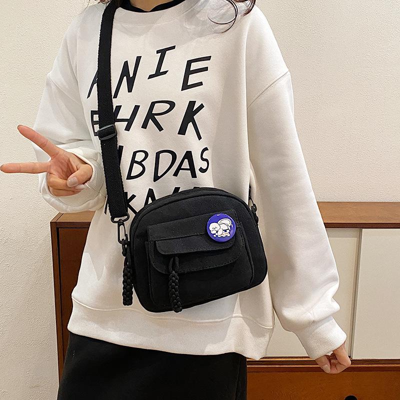 Canvas bag women's messenger bag 2025 new, trendy literary and versatile cute shoulder bag small bag