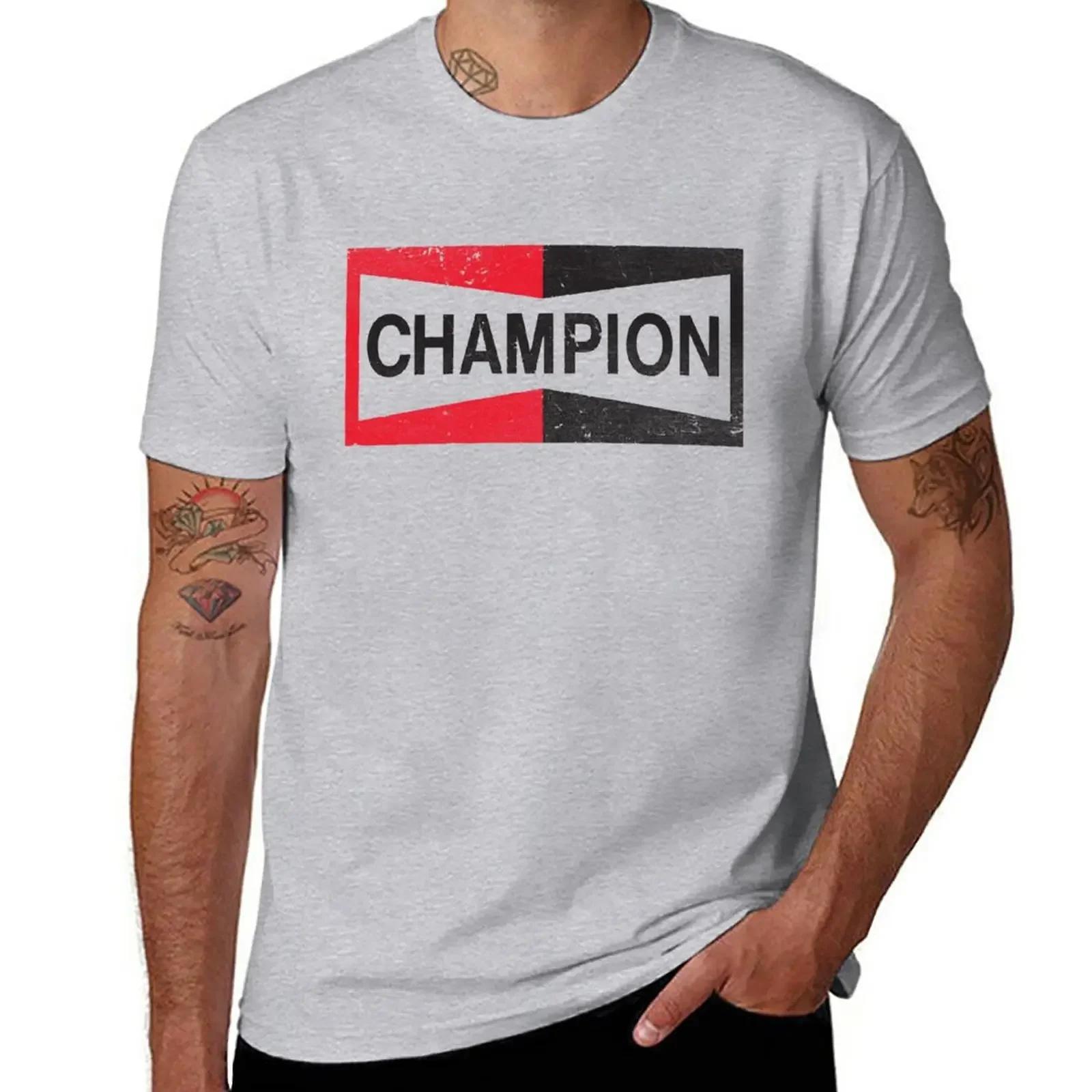 

CHAMPION - Свічка запалювання Ретро зі потертим логотипом - Футболка Cl з коротким рукавом Нове видання приталені футболки для чоловіків M