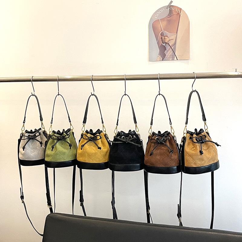 2025 High-End Color Block Retro Bucket Bag - Handheld, Single Shoulder, Crossbody