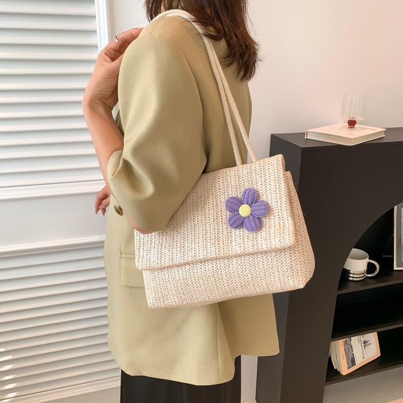 Elegant Korean Style Woven Handbag 2023 Summer Trendy Chic Small Square Bag