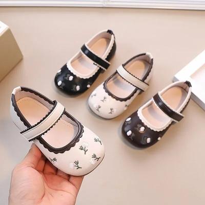 Bébé filles chaussures en cuir enfants chaussures plates décontractées enfants chaussures décontractées avec broderie fleurs douce princesse doux chaussures plates de fête de mariage