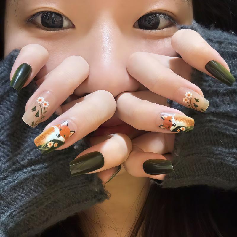 

Лісова Казка Лис Манікюр - Універсальний, Освітлює Шкіру, Знімний, Висококласний Вигляд XS (small nail bed or petite individuals)