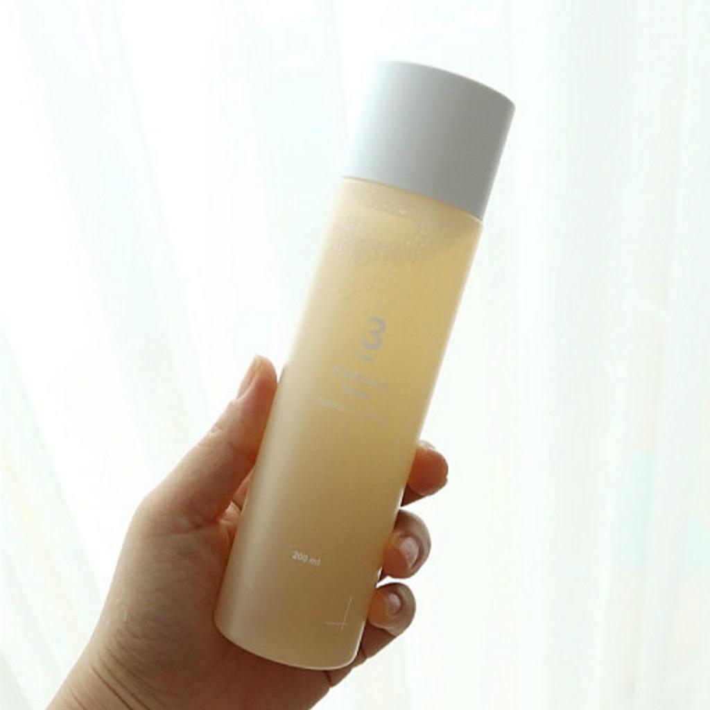 NUMBUZIN NO.3 SHINING ESSENCE Toner 200ml