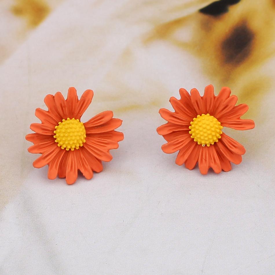 

Trendy Sweet Cute Daisy Stud Earrings For Women Girls Korean Fashion Asymmetric Flower Earrings Yellow White Green Party Zircon