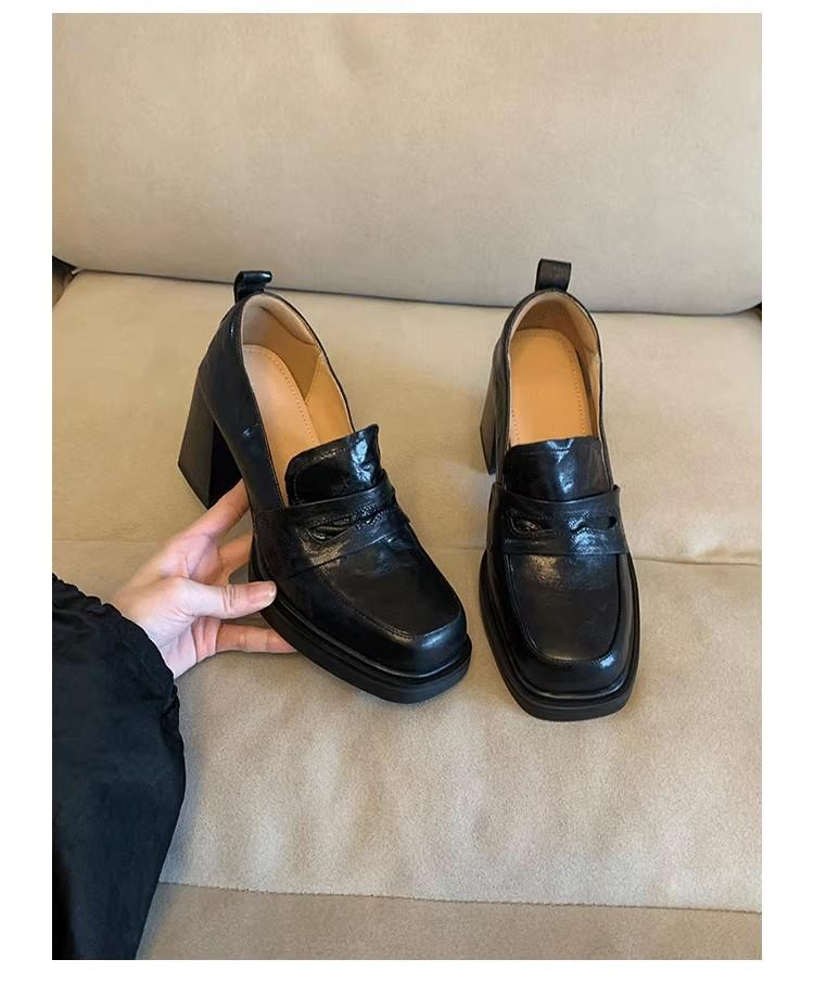 [Spot~~] Retro British style women's shoes high-heeled small leather shoes women's platform one-pedal loafers thick-heeled single shoes