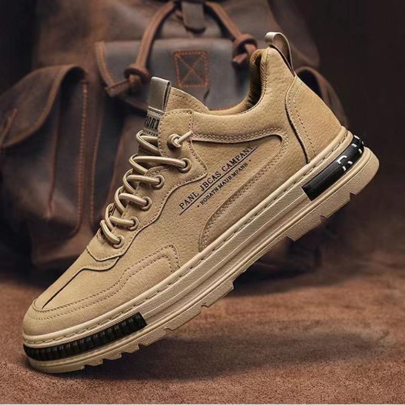 Men's Autumn Breathable Waterproof Wear-Resistant Versatile Work Safety Shoes With Thick Soles.