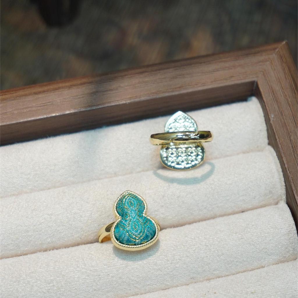 Zinc Alloy Fabric Ring: Jiukai Song Brocade Ding Sheng Pattern, Handmade