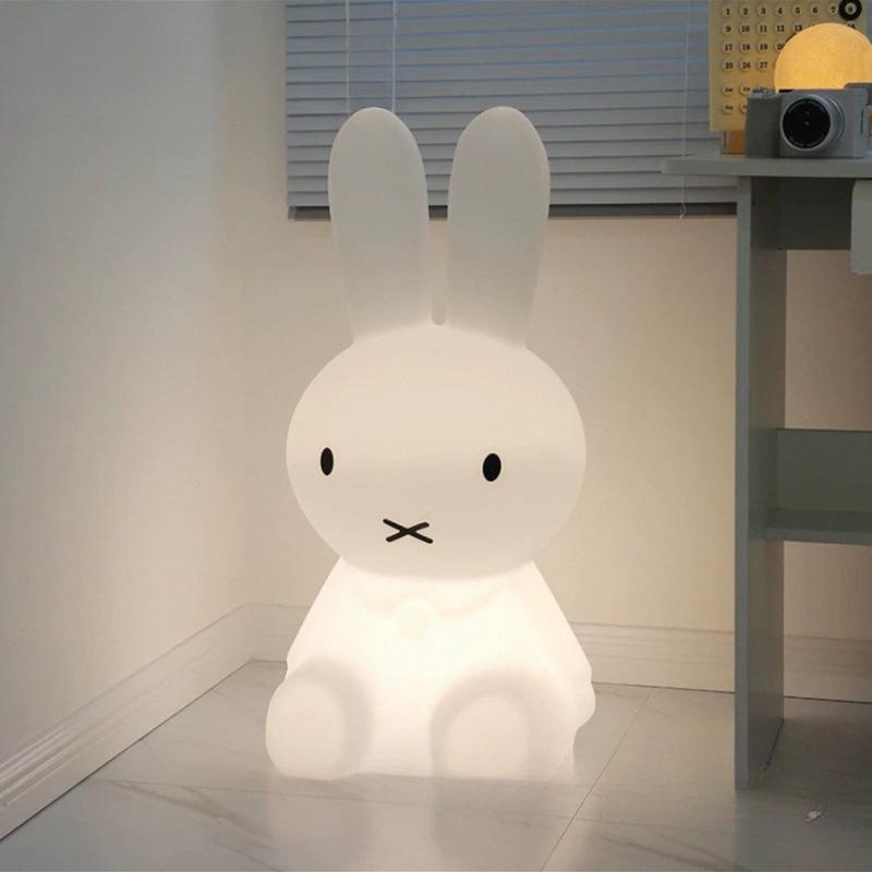Children's Cartoon Night Light - Bedside Soft Glow Sleep Aid Lamp for Baby, Kid, and Girl's Room, Eye Protection, Energy Saving.