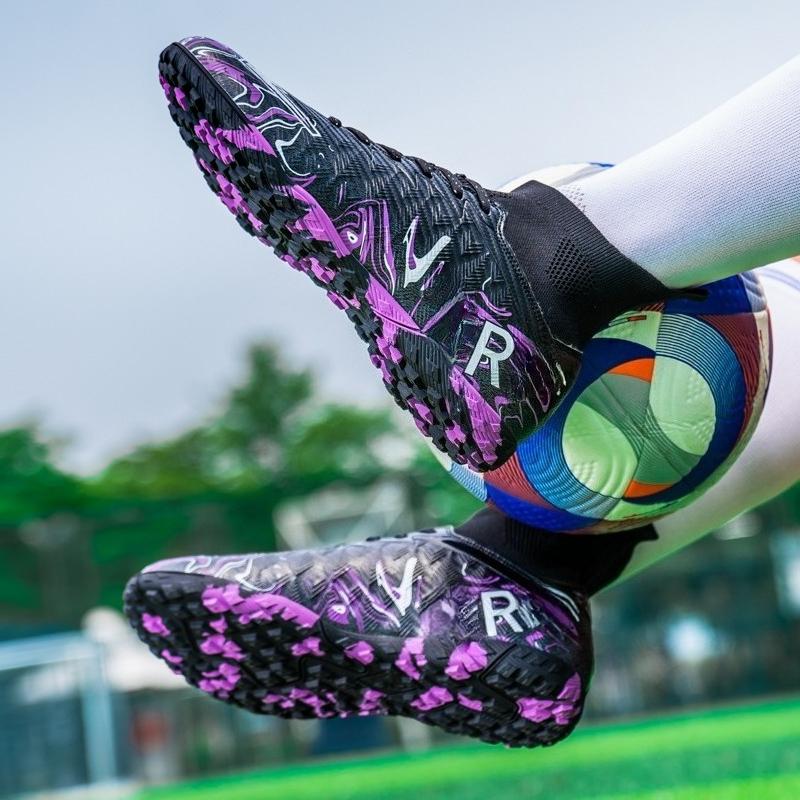 34-46 Unisex Football Boots Rubber Soft Sole Short Nail Artificial Turf Youth Children Football Shoes Boys Soccer Shoes