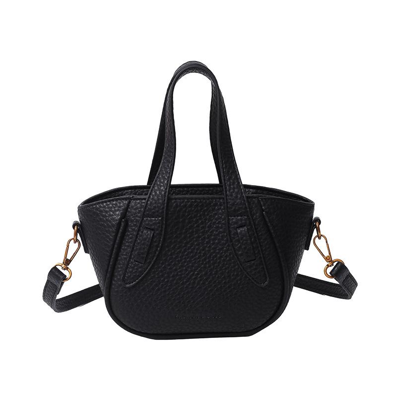 

Сумка-тоут женская 2025 осень новая текстура ПУ универсальная плечевая сумка-мессенджер нишевый дизайн ретро сумка-мессенджер no pendant чёрный