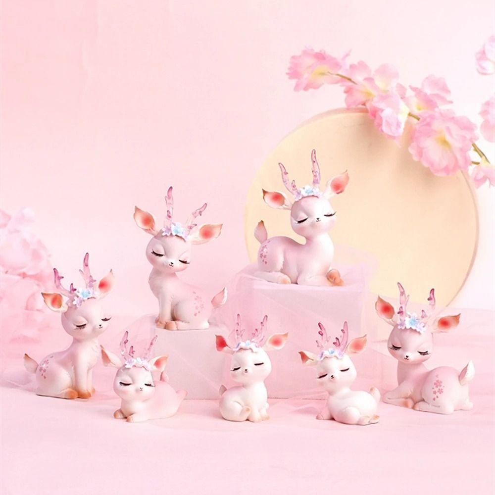 Kawaii Resin Pink Deer Ornament Mini Deer Birthday Cake Decor Baby Deer Doll Sculpture Bedroom