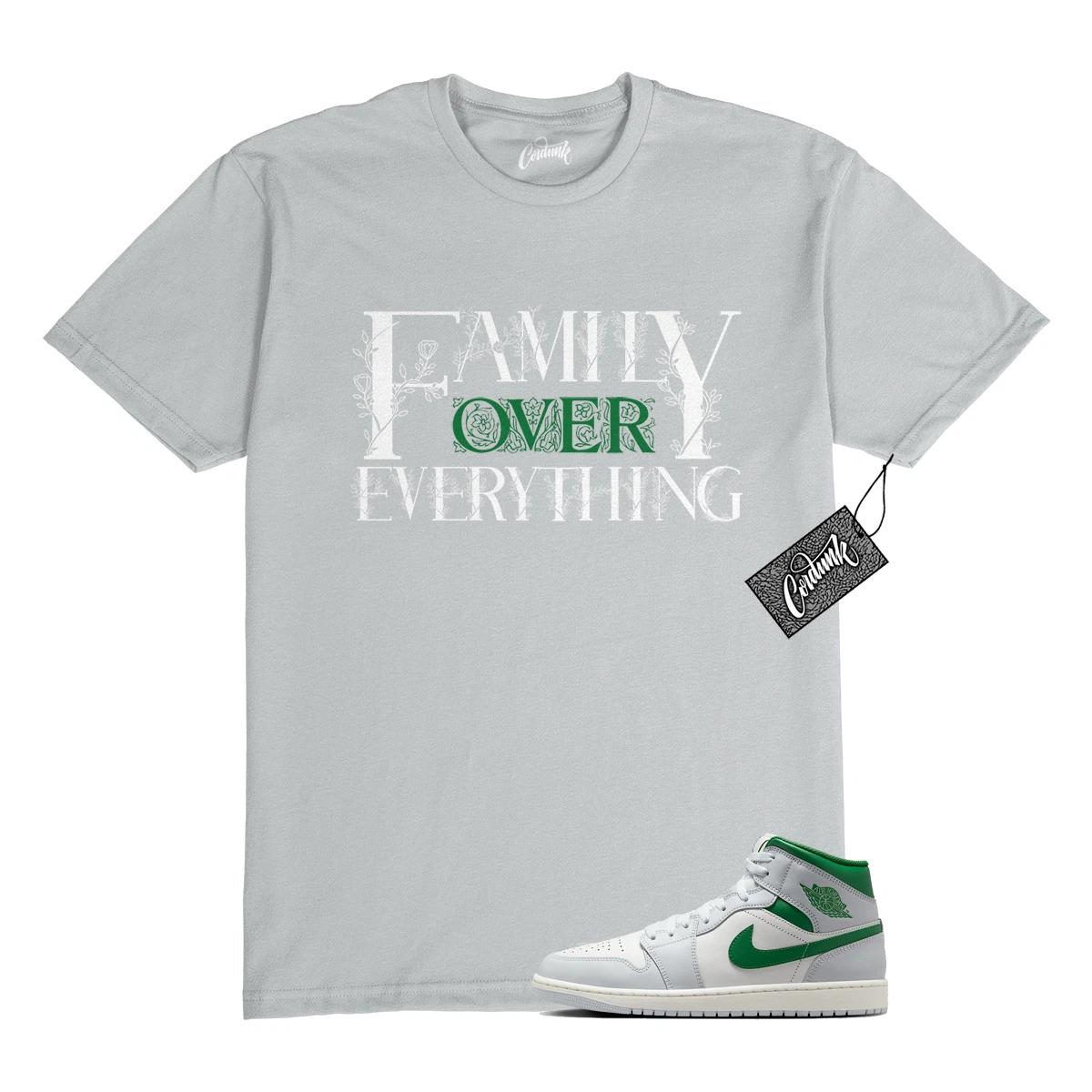 

1 Summit White Pure Platinum Pine Green Sail T Shirt Match FAM S