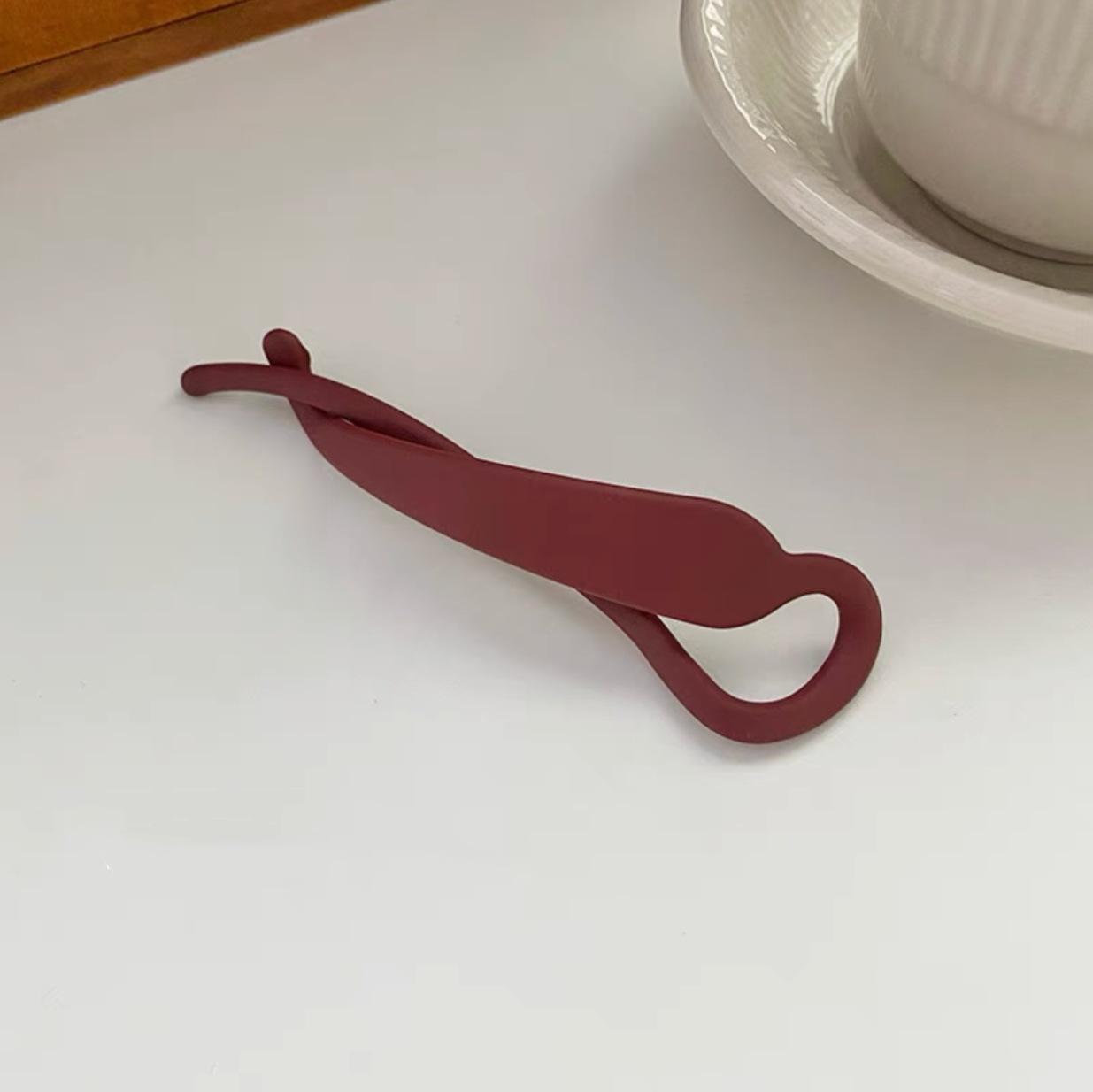 

Матовий банан Затискач для кінського хвоста Одноколірний зажим для волосся Жіноча затискач для укладки волосся Аксесуари Кінський хвіст Заколки Кігті для волосся Шпильки 11cm