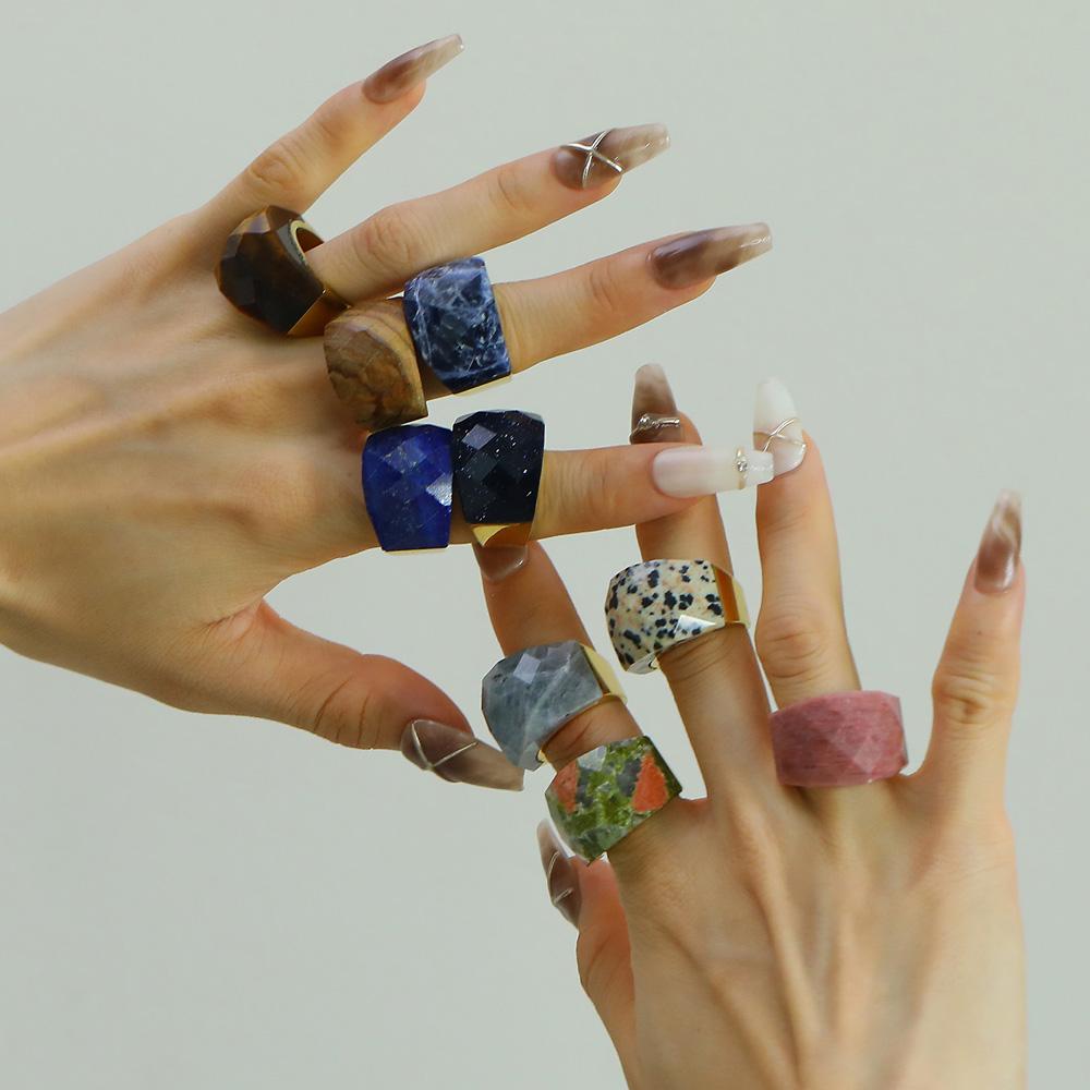 Titanium Steel Bold Gradient Ring Semi-Transparent Multi-Color Zircon Jewelry Edgy Stackable Everyday Accessories