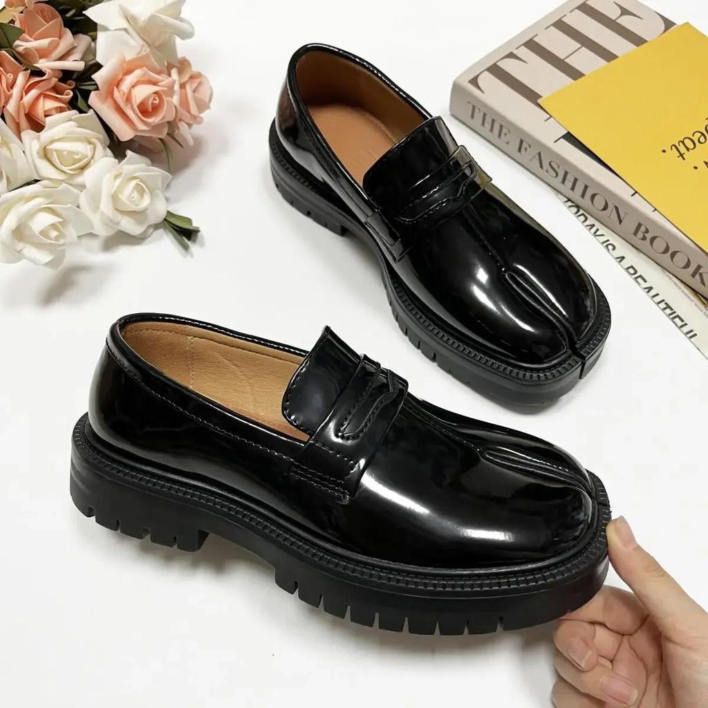 Loafer for Men and Women Split Toe Thick Sole Casual Leather Shoes