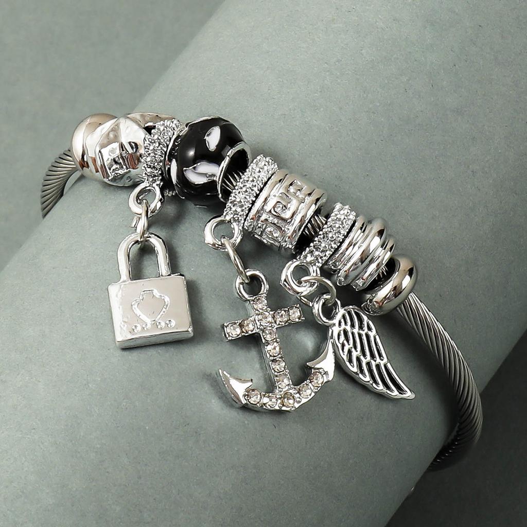 Cross border fashion creative multi-element fruit pineapple adjustable bracelet alloy bracelet accessories