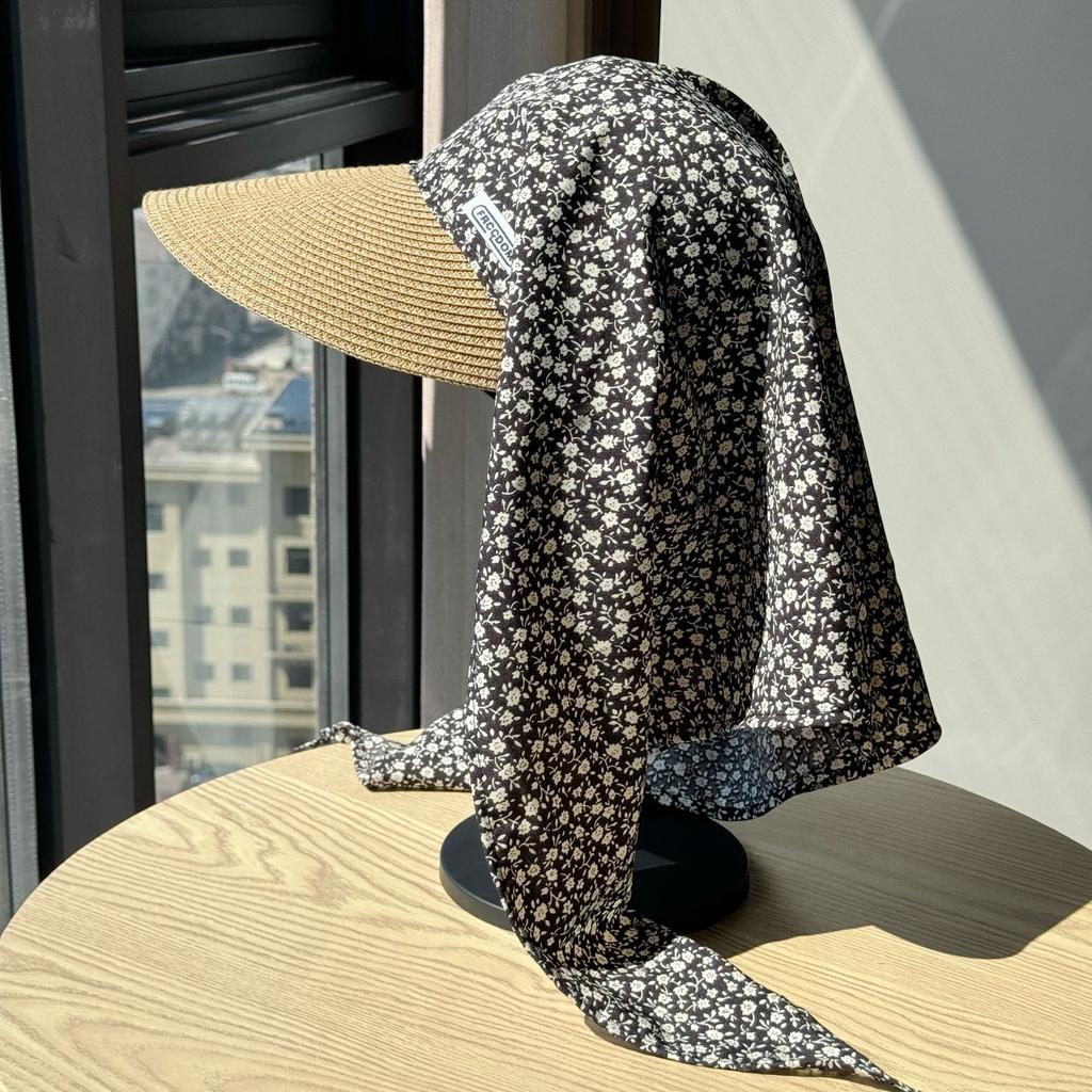 New Personalized Neck Protection Headscarf Caps for Women Summer Traver Sunscreen Versatile Fashion Strap Straw Sun Hats