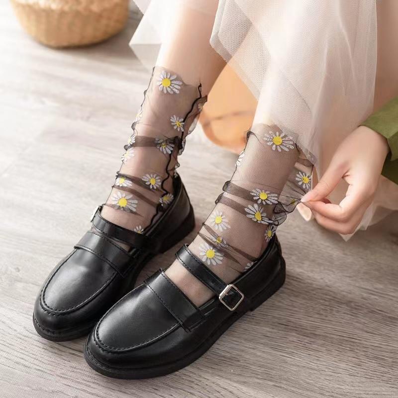 Sexy Lace Mesh Fishnet Socks Transparent Ankle Net Yarn Thin Women Cool Transparent Socks Bud Silk Daisy Flower Stockings Mesh