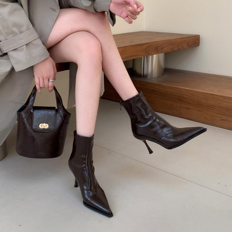 French retro pointed thin heel high heel 8CM short boots women's autumn and winter new temperament versatile thin boots niche design