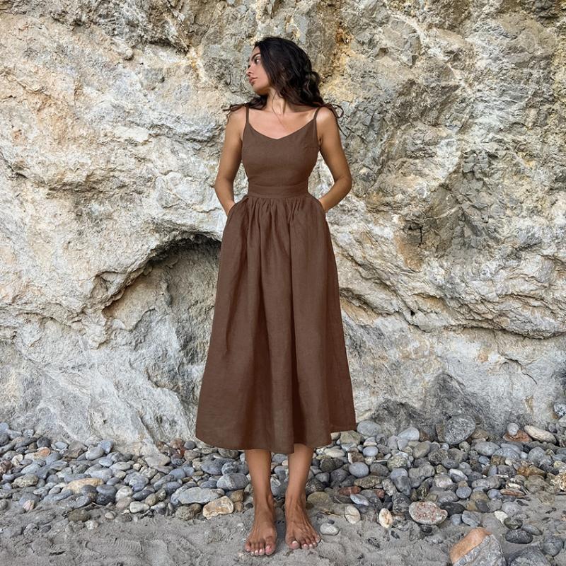 LYRIA French-style khaki cotton and linen breathable spaghetti-strap high-waisted dress, new European and American style, vacation style long dress