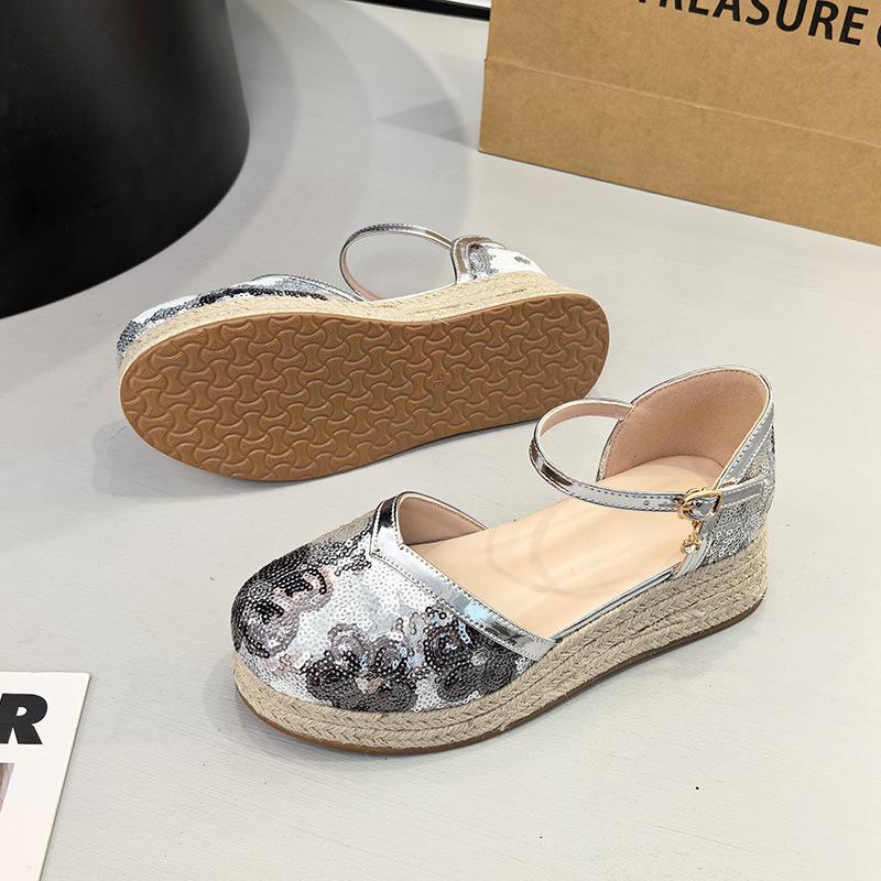 Fashion Women's Thick-soled Sandals New Style Women's Sandals with Buckle, Fashionable Sequined Toe Cover and Thick-soled Women's Shoes