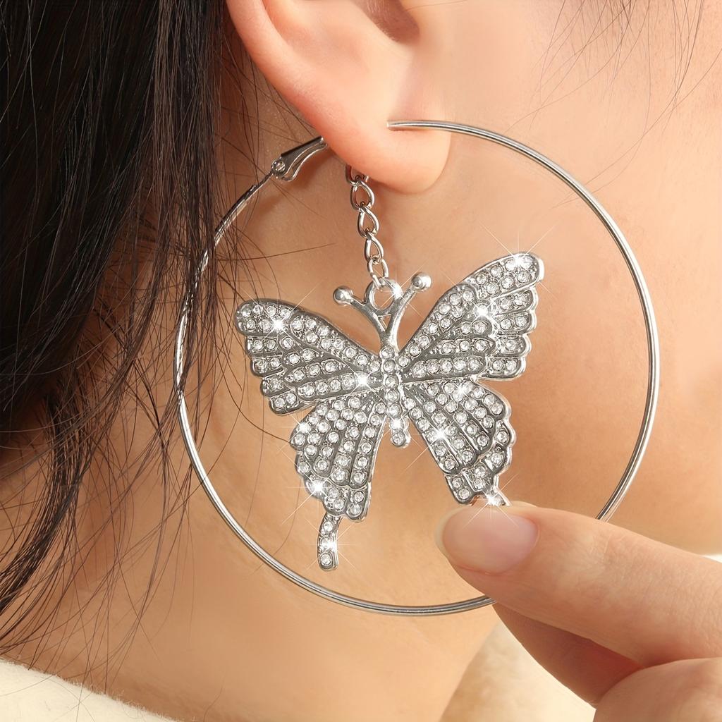1 Pair of Vintage Luxury Alloy Butterfly Pendant Earrings for Women - Exaggerated Round Drop Design, Perfect for Daily Wear & Parties, Ideal Gift, Par