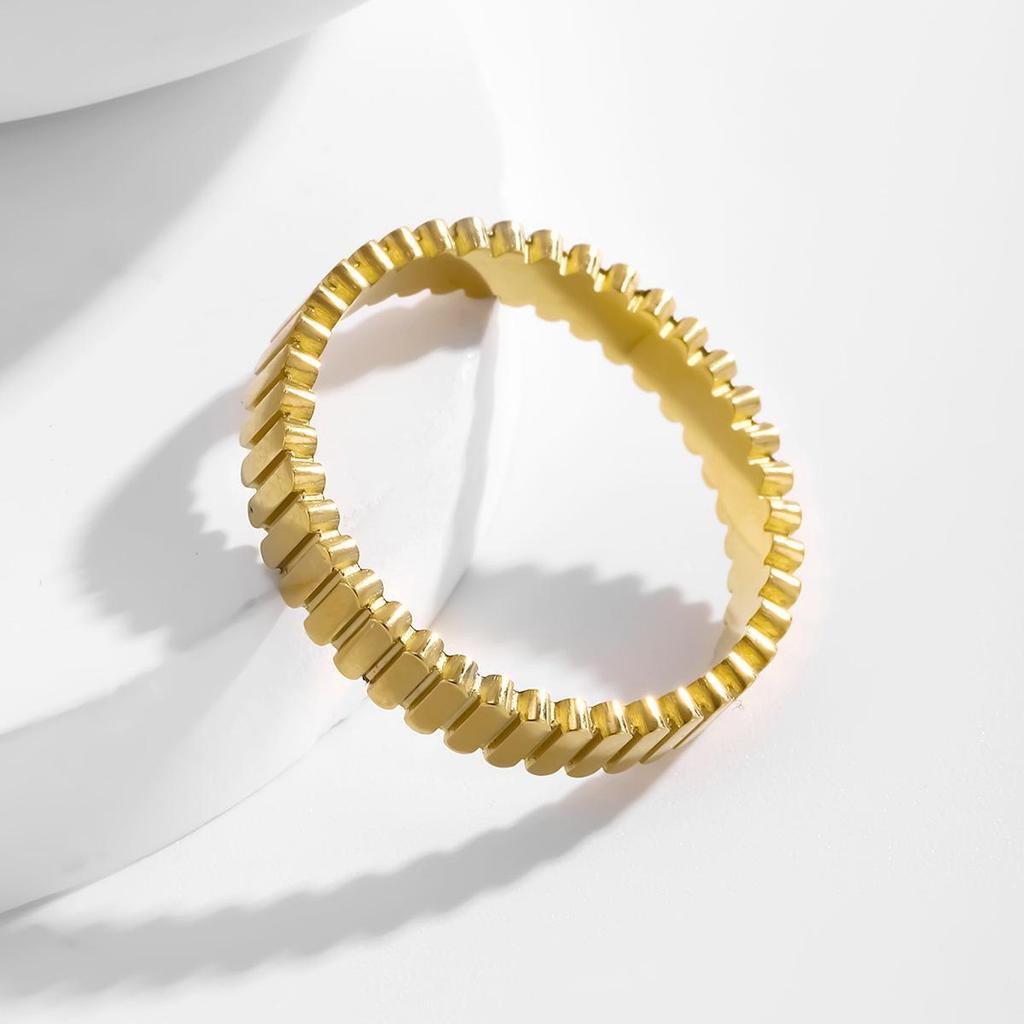 Gold and Silver Minimalist Index Finger Ring - European and American Style, Titanium Steel, Non-Fading Design.