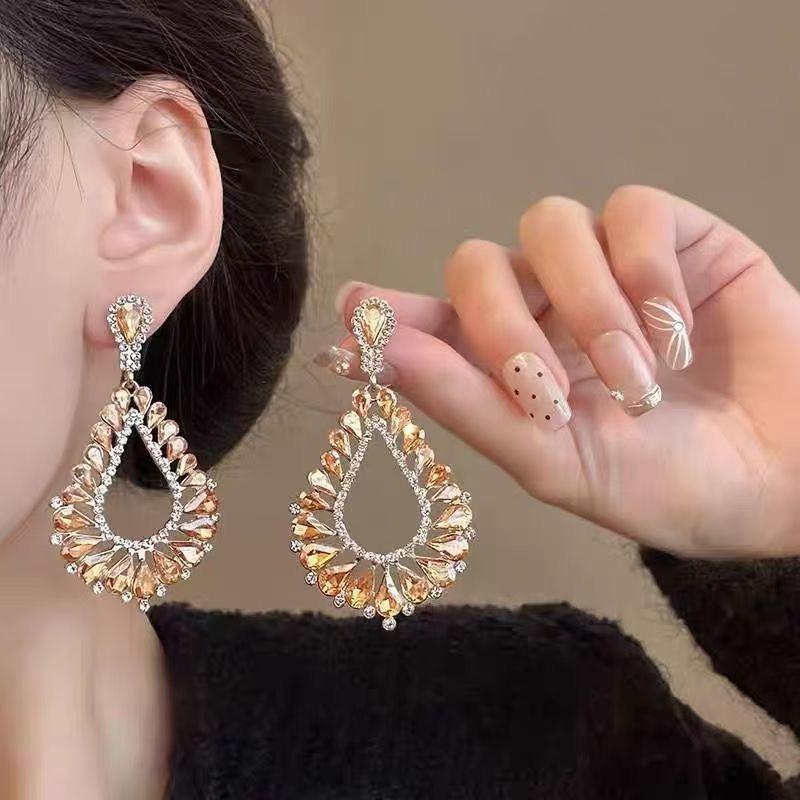 Elegant French Court Rhinestone Water Drop Tassel Earrings