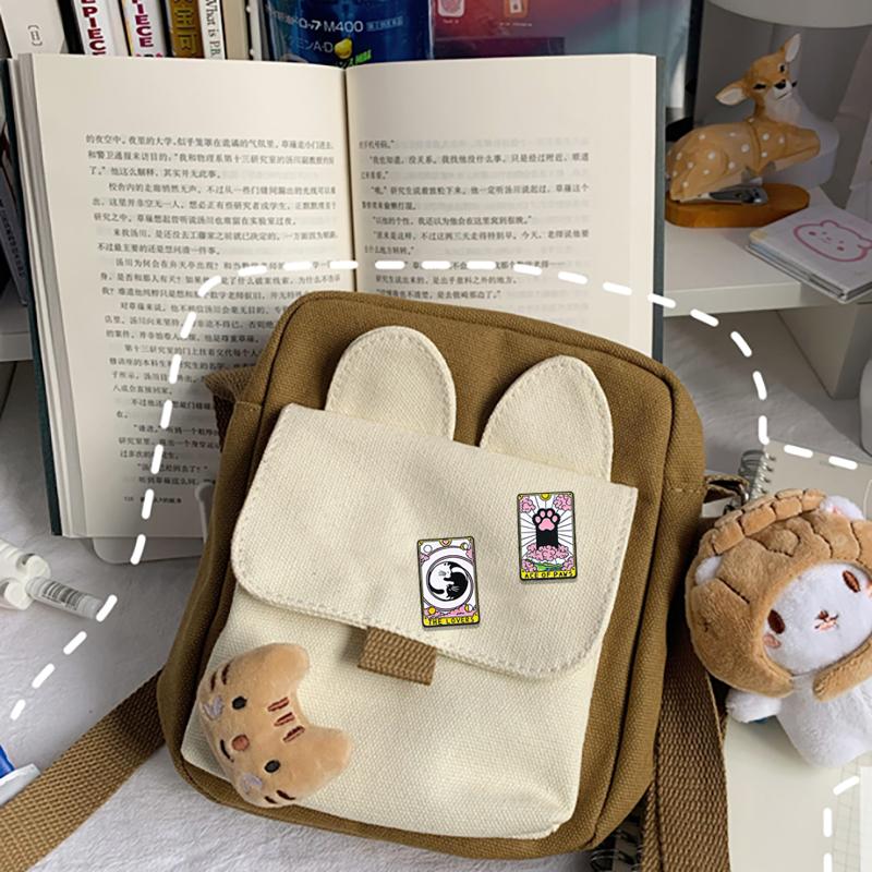 New Tarot Cat Series Enamel Brooches The Moon The World The Lovers Ace Of Paws Lapel Pins For Backpack Jacket Gift For Pet Lover