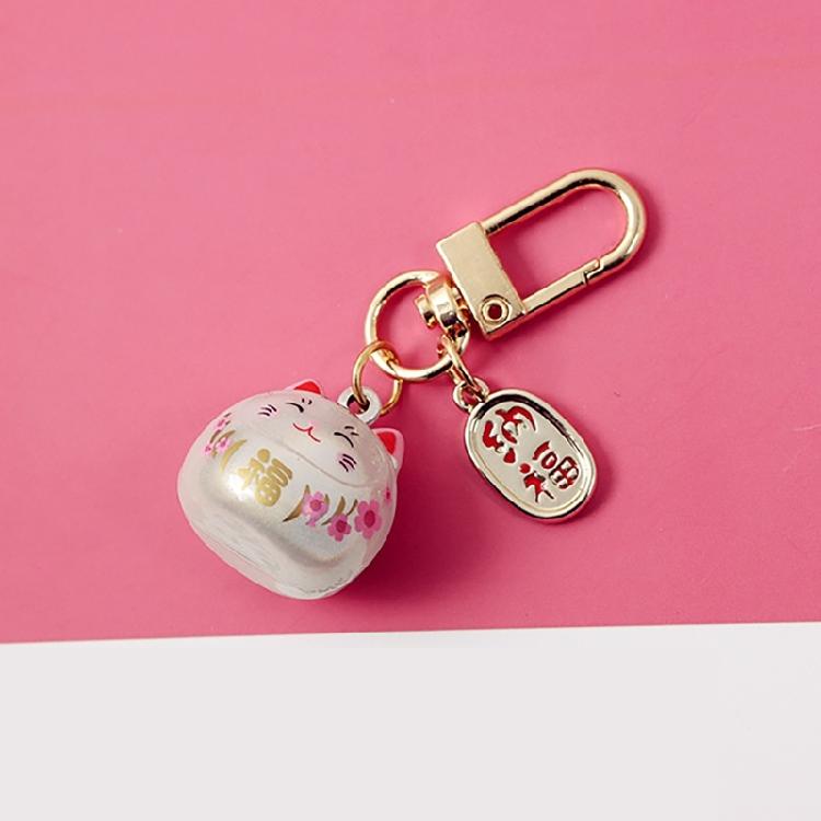 Japanese Cartoon Lucky Cats Keychain Pendant Ornament Metal Bells Animal Bag Keyring Charm for Gifting and Decoration