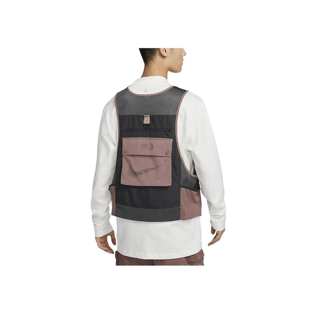 Nike Sportswear Men's Utility Multi-Pocket Vest Dark Smoke Grey HF0816-070