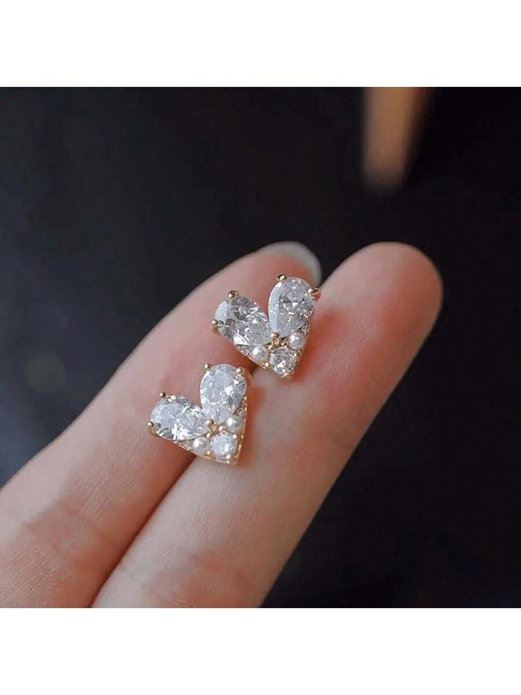 Fashion Dazzling Zircon Heart Stud Earrings For Women Romantic Female Rhinestone Crystal Earrings Jewelry