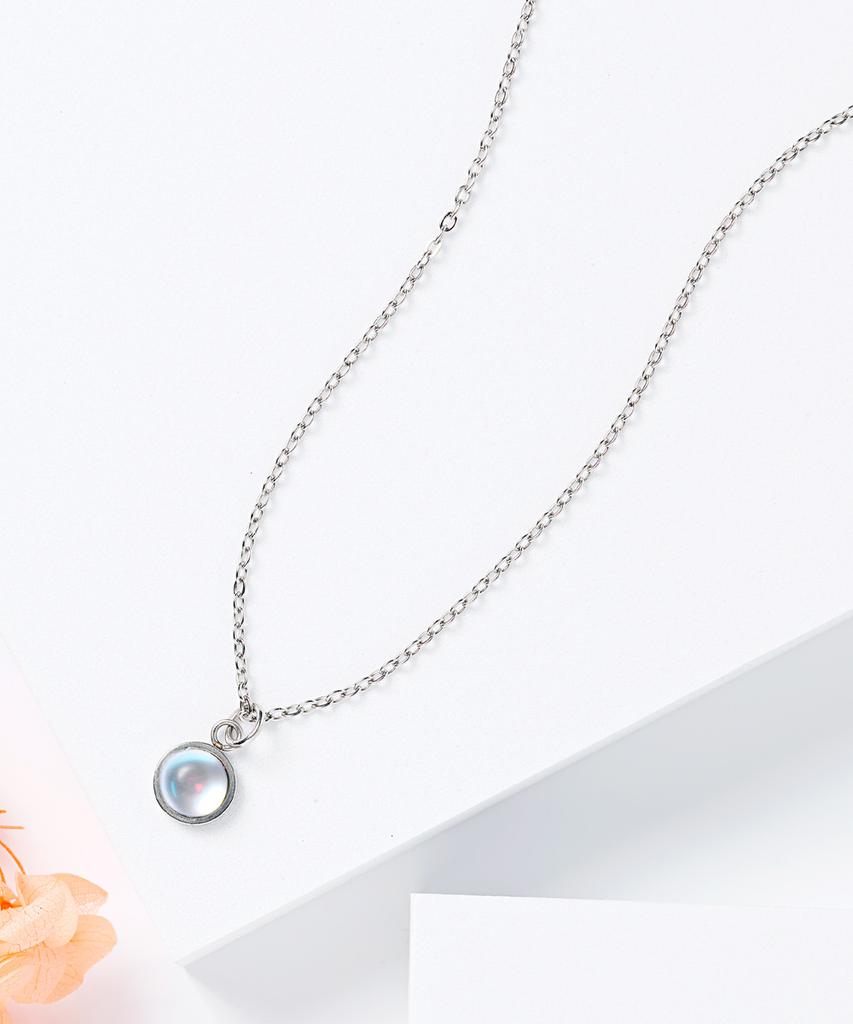 Polalita Slim Surgical Moonstone Necklace (Plt-Nl-037_Sv)