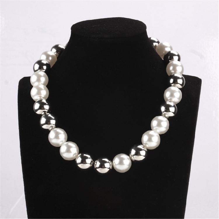 Fashion Collar Necklace Vintage Elegant Pearl Beads Ball Choker Necklace
