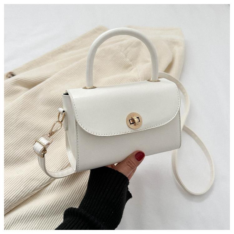 Neue Retro 2025 Winter neue einfarbige einfache Schloss lässige Messenger kleine quadratische Tasche in Textur