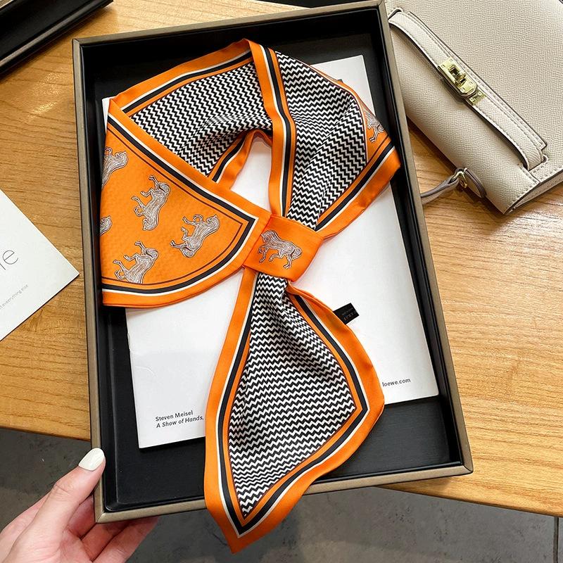 Fashion new cross small silk scarf women's headband Korean version spring, autumn and summer professional scarf small scarf square scarf headband