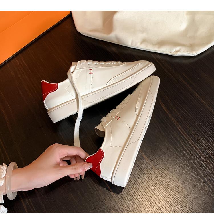 

Кожаные белые туфли на внутренней платформе женские 2025 весна-осень мягкая подошва ретро спортивные и повседневные универсальные немецкие тренировочные Форрест Гамп sho 40