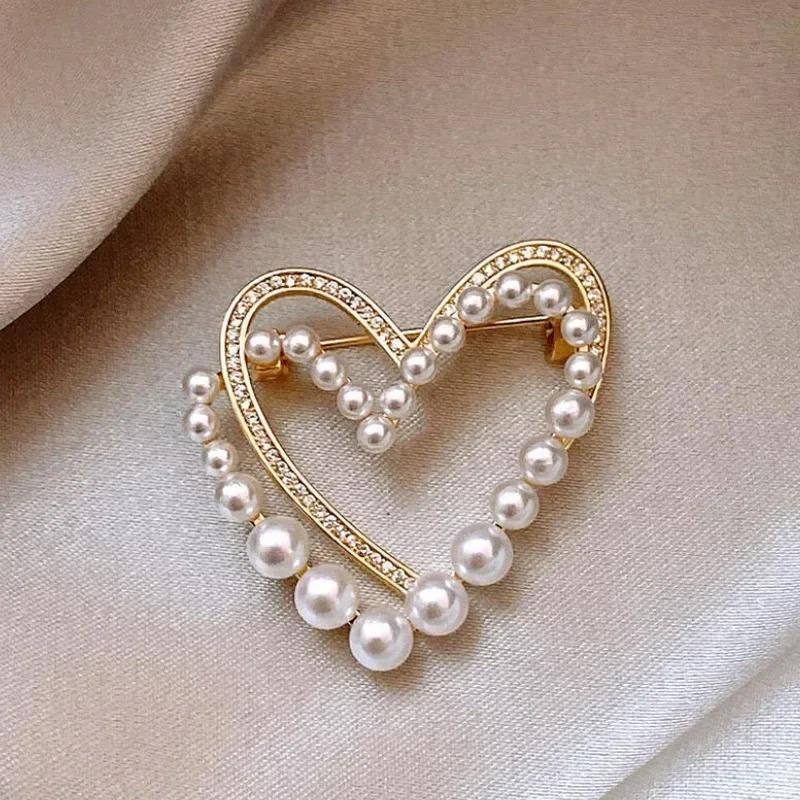 1PC New Elegant Design Tulip Flower Brooches for Women Clothing Accessories Pin 2025 New Fashion High Quality Zircon Luxury