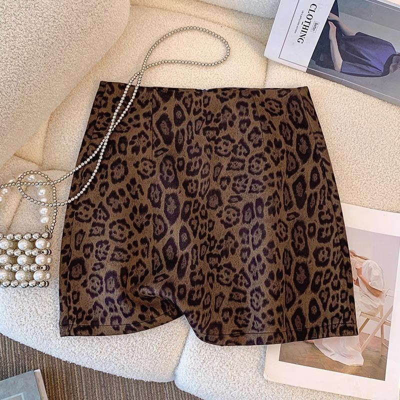 Übergröße A-Linien Midi-Rock mit Leopardenmuster - Herbst/Winter 2024