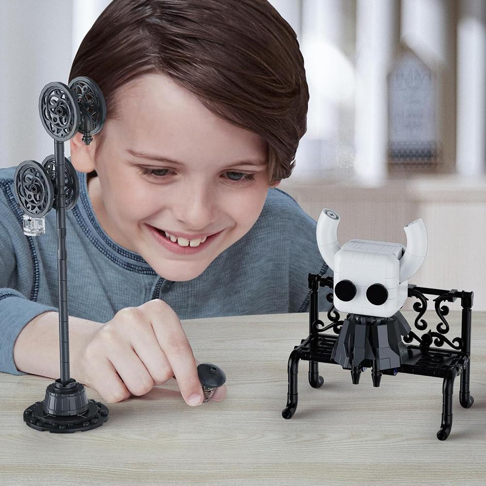 1 Set Hollow Knight Building Toy with LED Light (328pcs accessories)