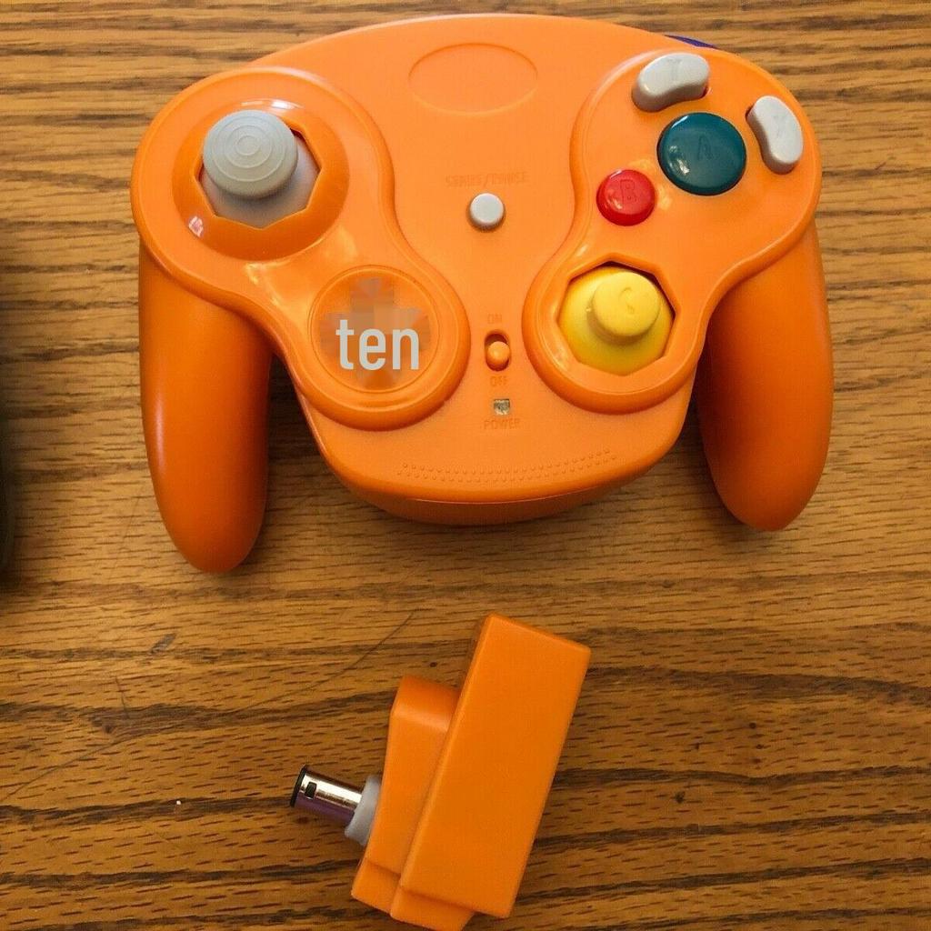 NGC Wireless Game Controller, 2.4G Compatible with Wii, Available In 5 Colors