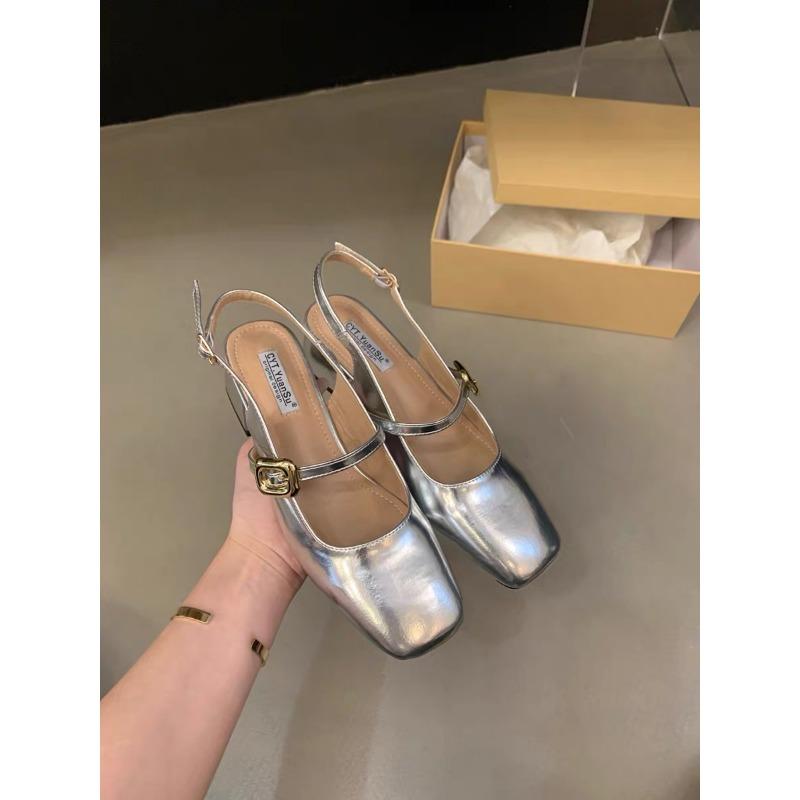 Nya festklackar moderna sandaler spänne rem vuxen nytt märke damskor enfärgade grunda fyrkantiga klackar mode damsandaler