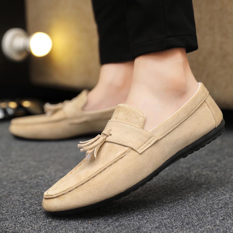 Fashion Suede Leather Loafers Men Moccasins Tassels Design Slip-on Casual Shoes Man Comfortable Breathable Men's Driving Shoes