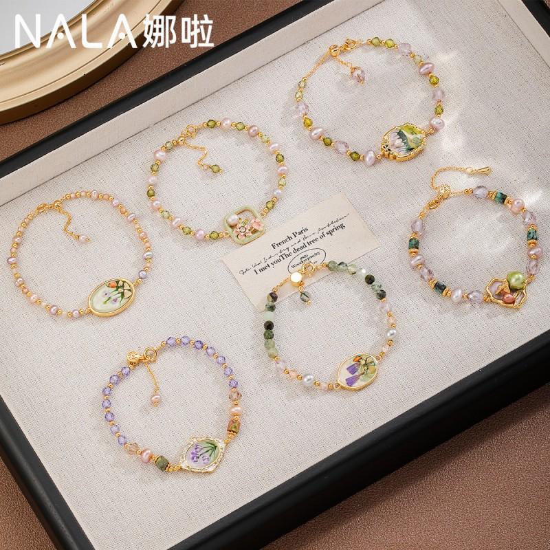 Handmade Floral Pearl Bracelet Women With Freshwater 18K Gold Plated Alloy Sweet Elegant Jewelry Accessory