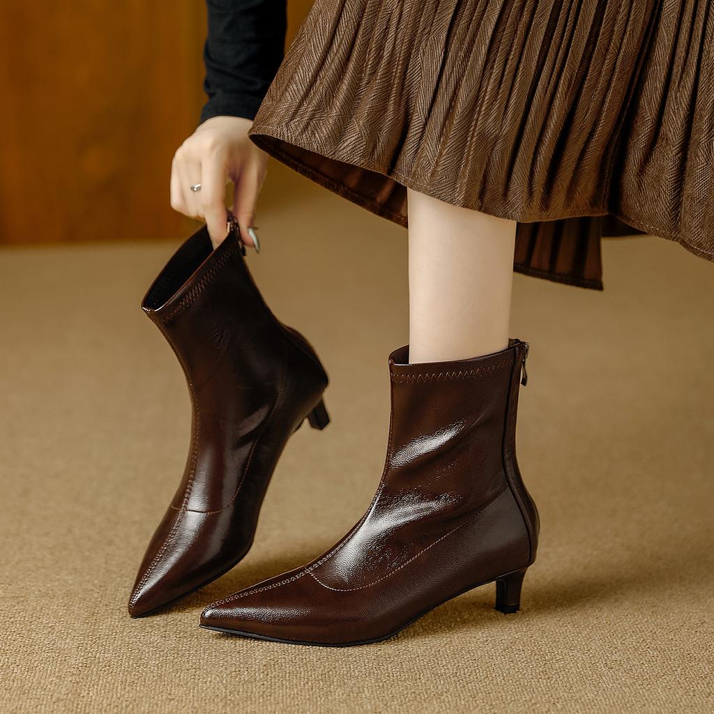 Korean Version of Temperament Rear Zipper Pointed Short Boots Women's Soft Leather Autumn and Winter Versatile Fashion Commuter Chelsea Elastic Boots