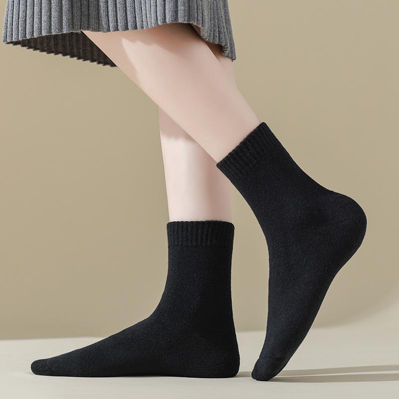 Female Autumn and Winter Plus Velvet and Thick Type Warm Wool Ring Sleep In The Tube Socks