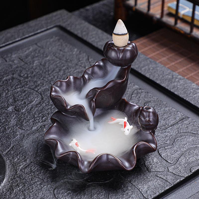Zen Sandalwood Backflow Incense Burner for Indoor Use - Creative Ornament with Scented Oil Burner for Tea Ceremonies.
