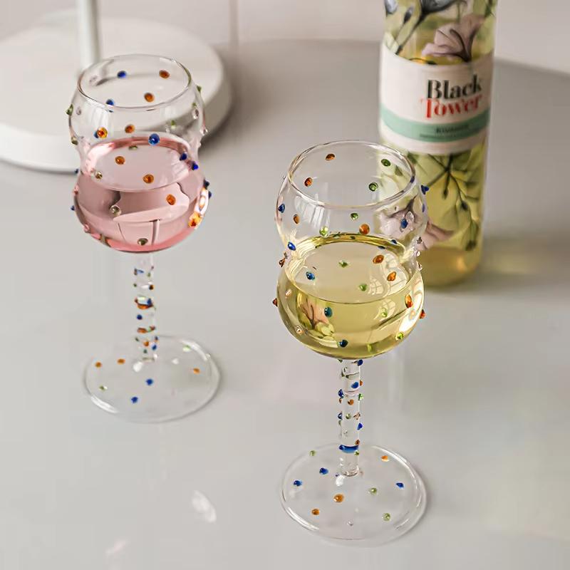 300ml Kreativ Mädchen Niedlich Bunt Gepunktet Hohes Borosilikat Blei-Freies Glas Weißwein-Glas Rotwein-Gläser Heimgebrauch Handgeblasen
